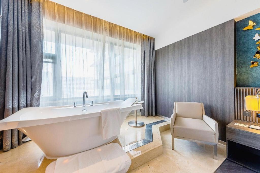 Crystal Orange Hotel Canton