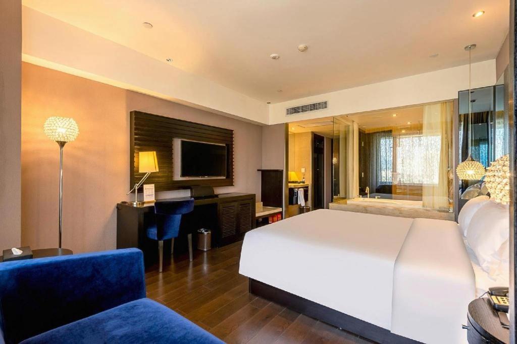 Hotel Crystal Orange 4*