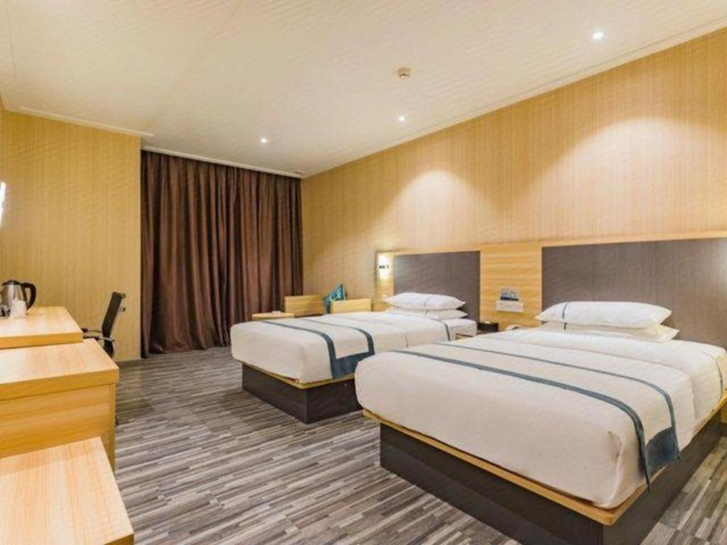 Comfort Jiaokou Metro Station Hotel