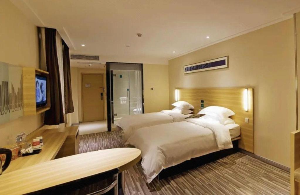 Hotel Comfort Jiaokou Metro Station