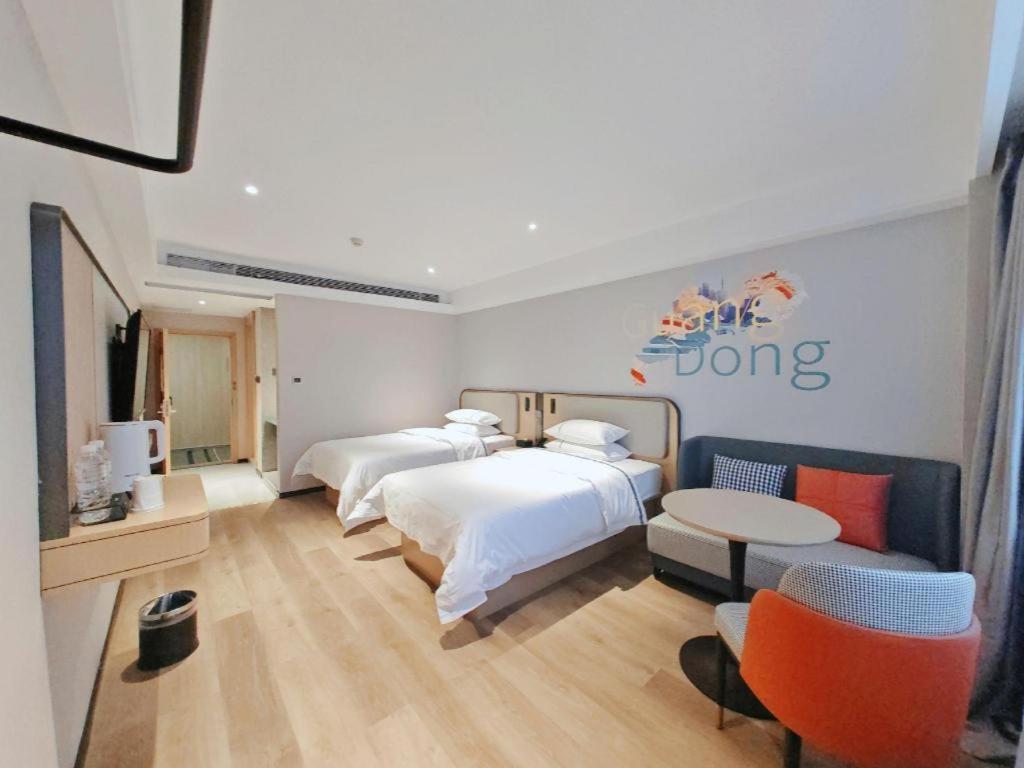 Comfort Jiaokou Metro Station Hotel