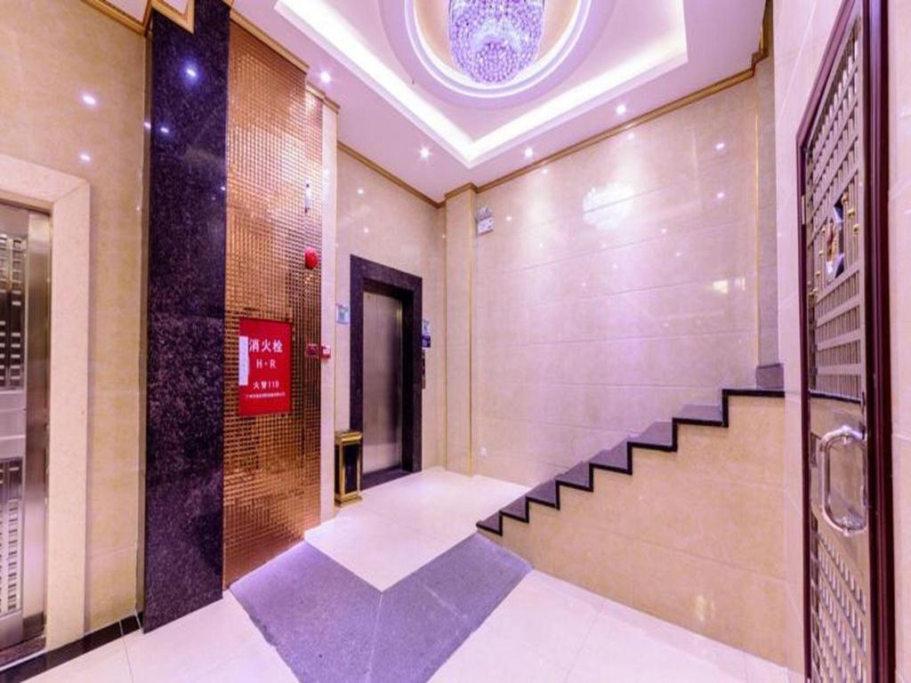Shang Pin Hotel 3*