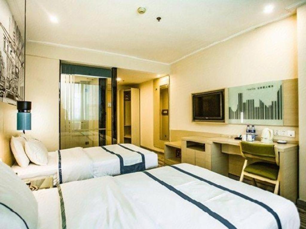 Hotel Comfort Dashi Metro Station Zoo Main Branch
