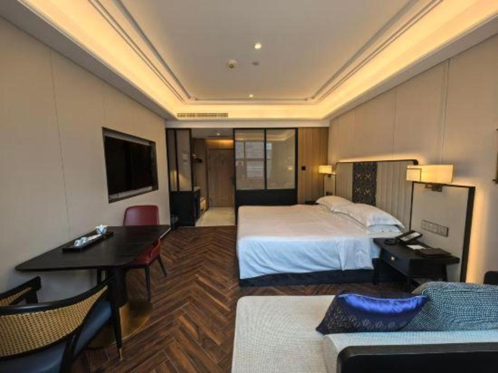 Metropolo Biayun New Wanda Plaza