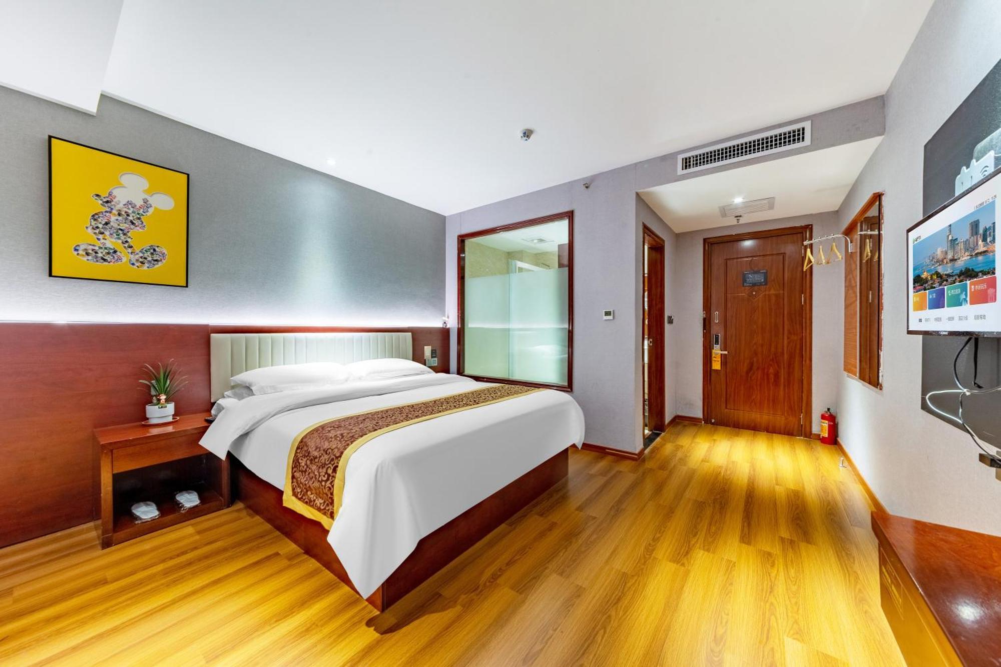 Hotel Grand Time