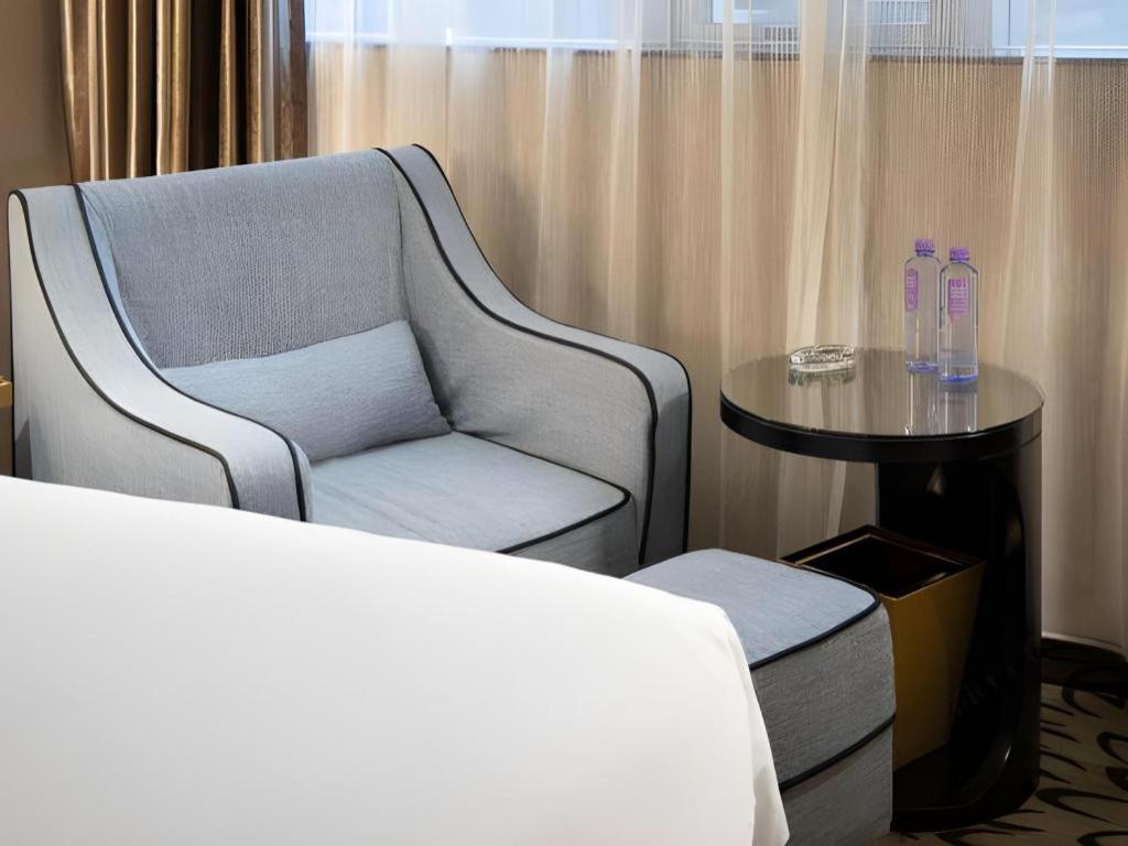 Hotel Lavande Shangxiajiu Pedestrian Street Hualin Temple Metro Station 3*