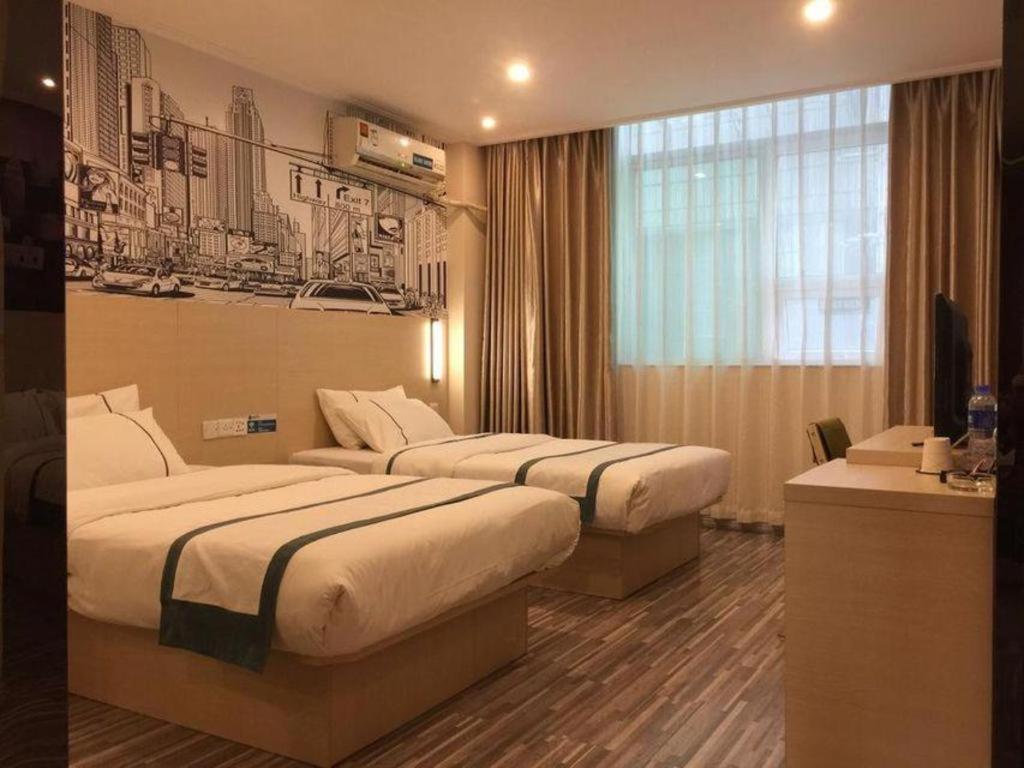 Comfort Dashi Metro Station Zoo Main Branch Hotel 2*