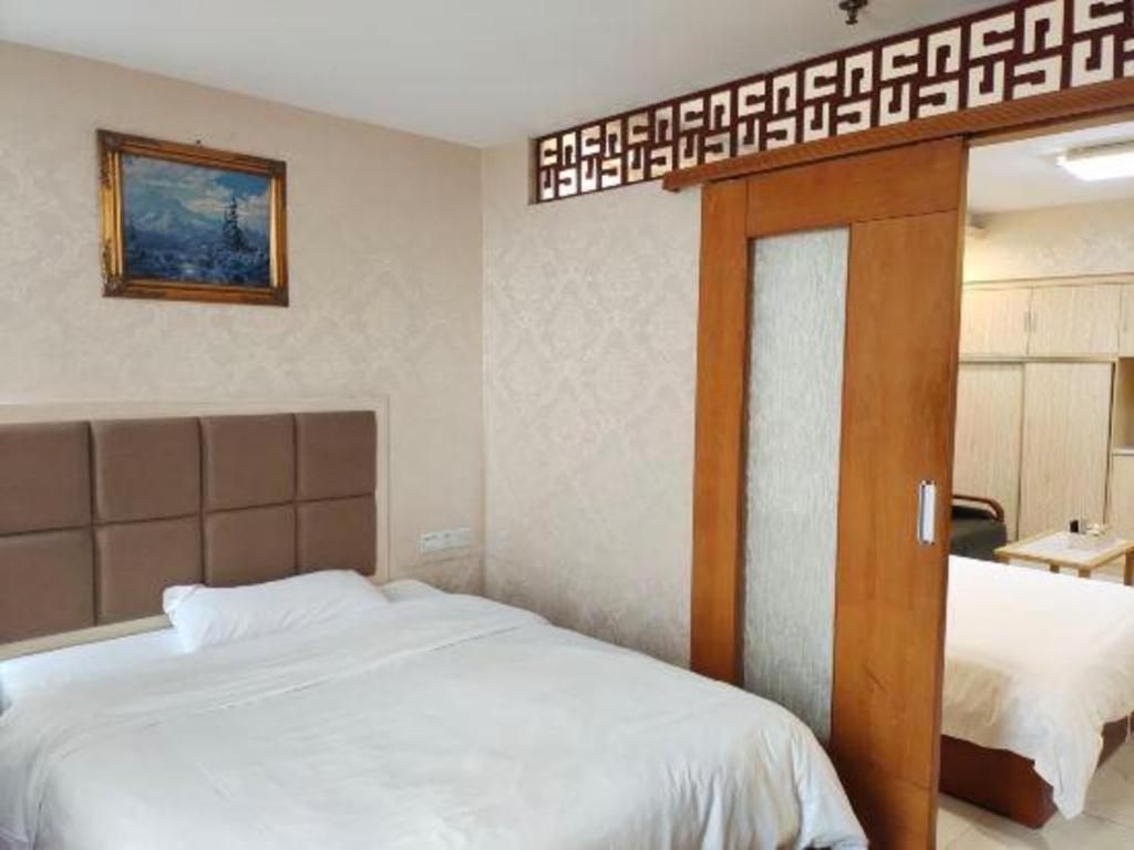 Jinzhou International Business