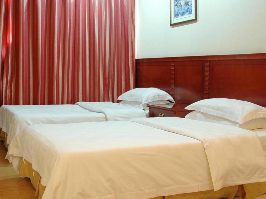 Jinzhou International Business 2* Guangzhou