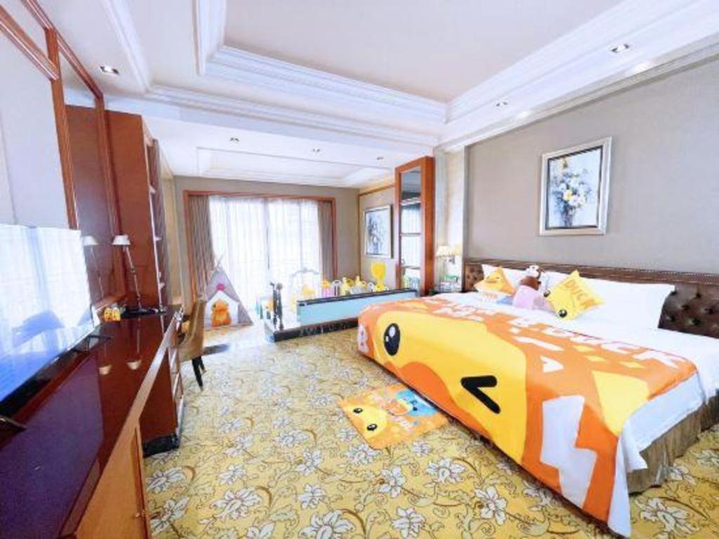 Chateau Starriver Peninsula Hotel