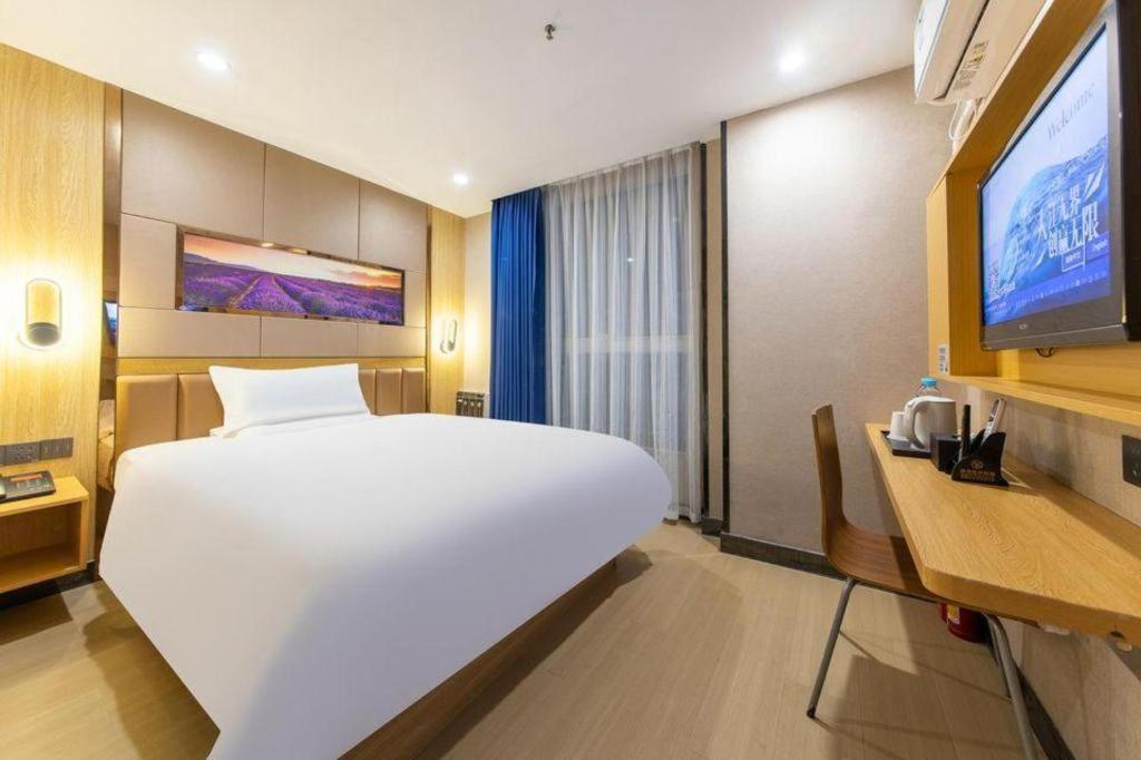 Hotel 7 Days Premium-guangzhou Dongxiaonan Subway Station 3*
