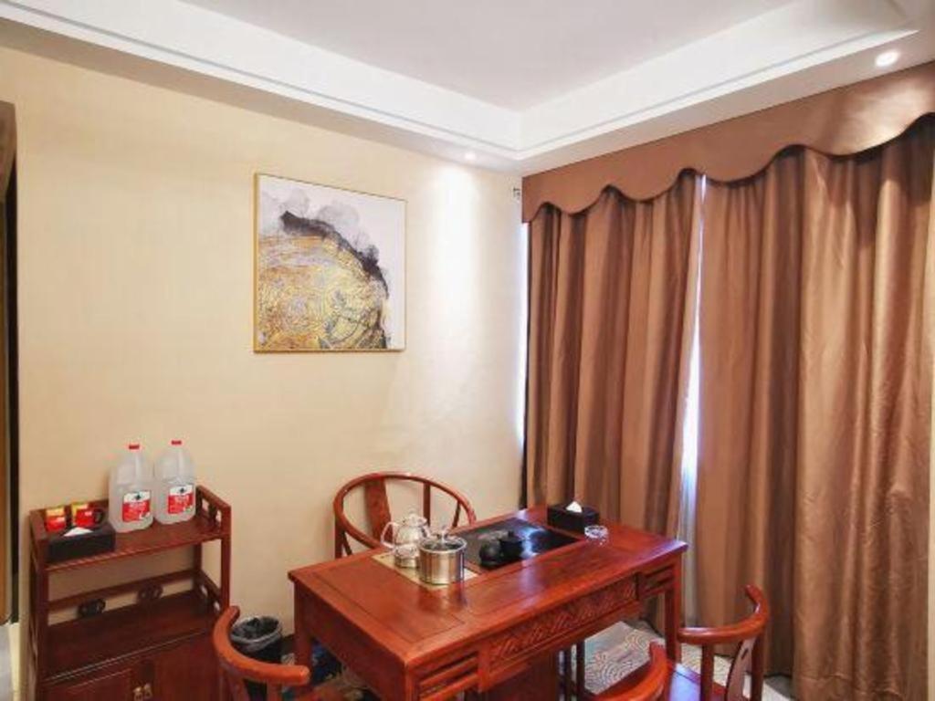 T Social Railway Station Branch 3* Guangzhou