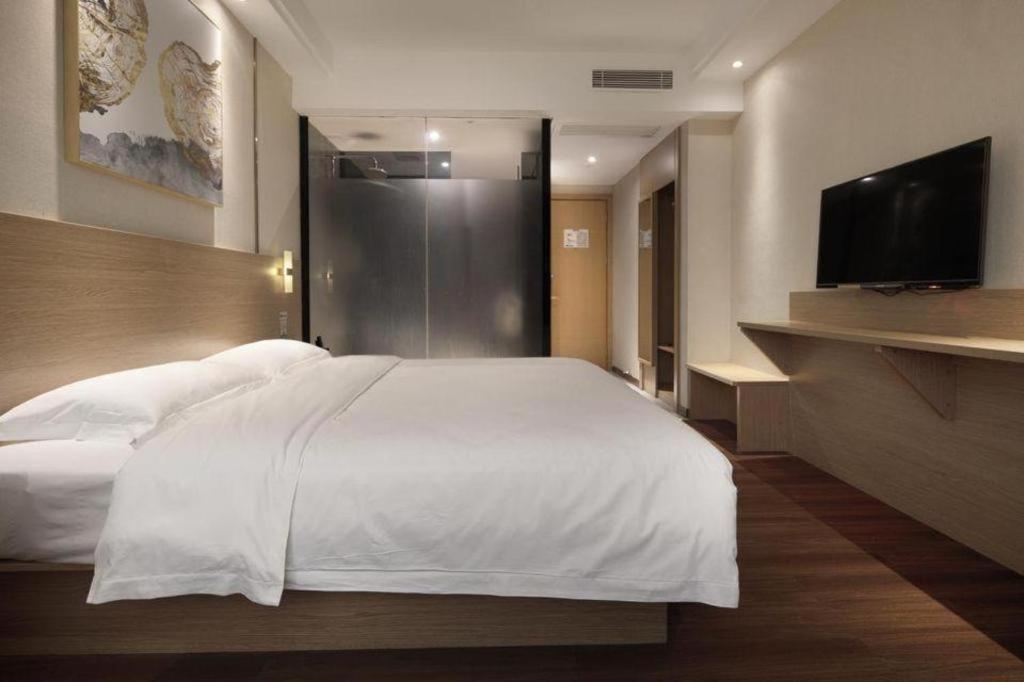 T Social Railway Station Branch 3* Guangzhou