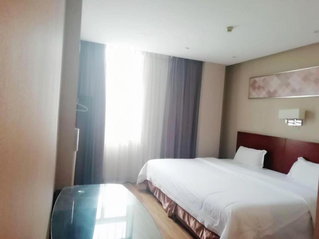 Pai North Gate Of Chimelong Zoo Hotel Guangzhou