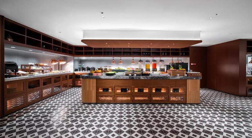 Hotel Intercity East Railway Station Guangzhou