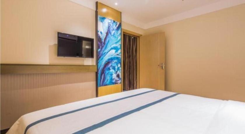 Hotel Comfort Xinshi Qifu Road Baixin Plaza 2*