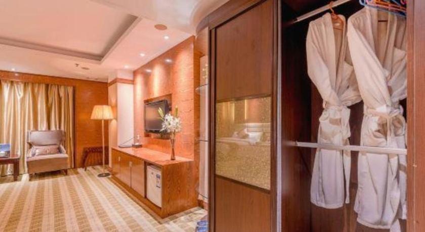 Hotel Airport Liwan