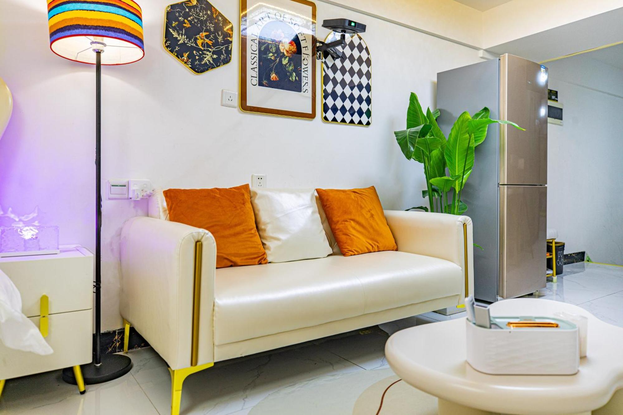 Apartment Center