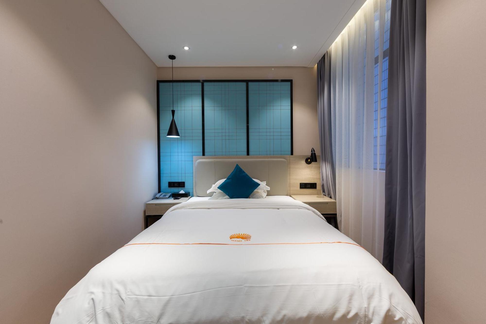 Hotel Warm Yes Business -free Shuttle Bus During The Fair Guangzhou