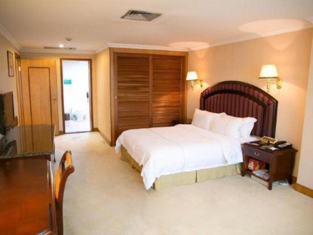New Pearl River 4* Guangzhou