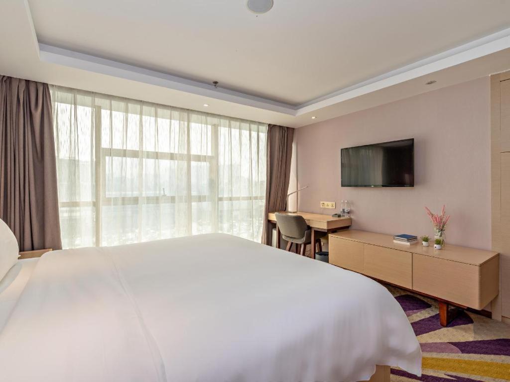 Hotel Lavande Baiyun Avenue North Metro Station 4*