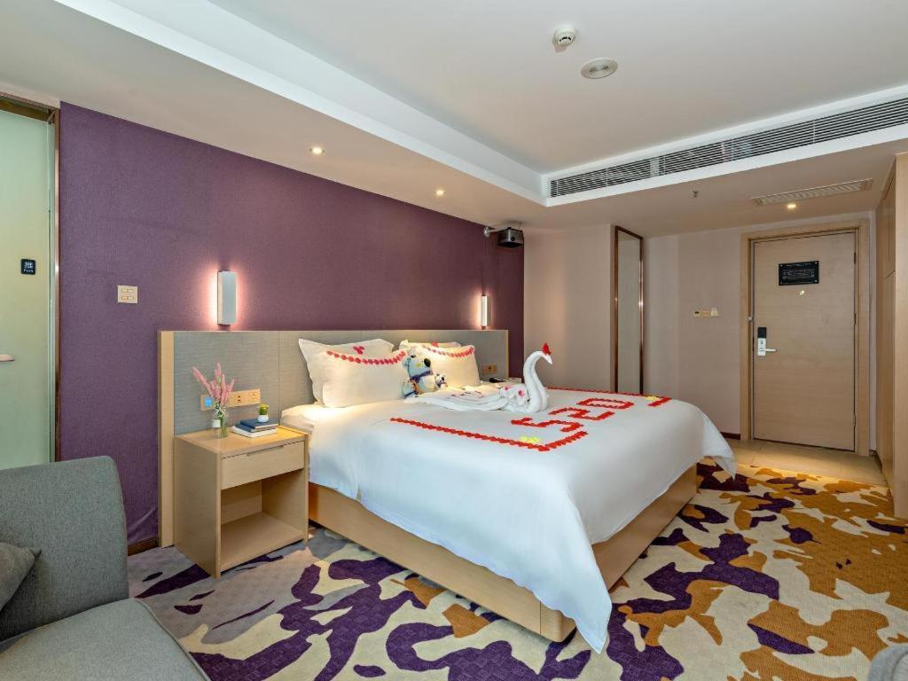 Hotel Lavande Baiyun Avenue North Metro Station 4*