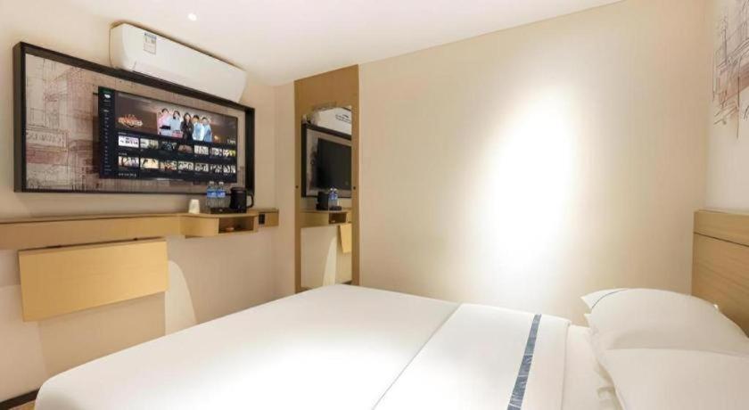 Hotel Comfort Sun Yat-sen Memorial Hospital Yide Road Metro Station Guangzhou