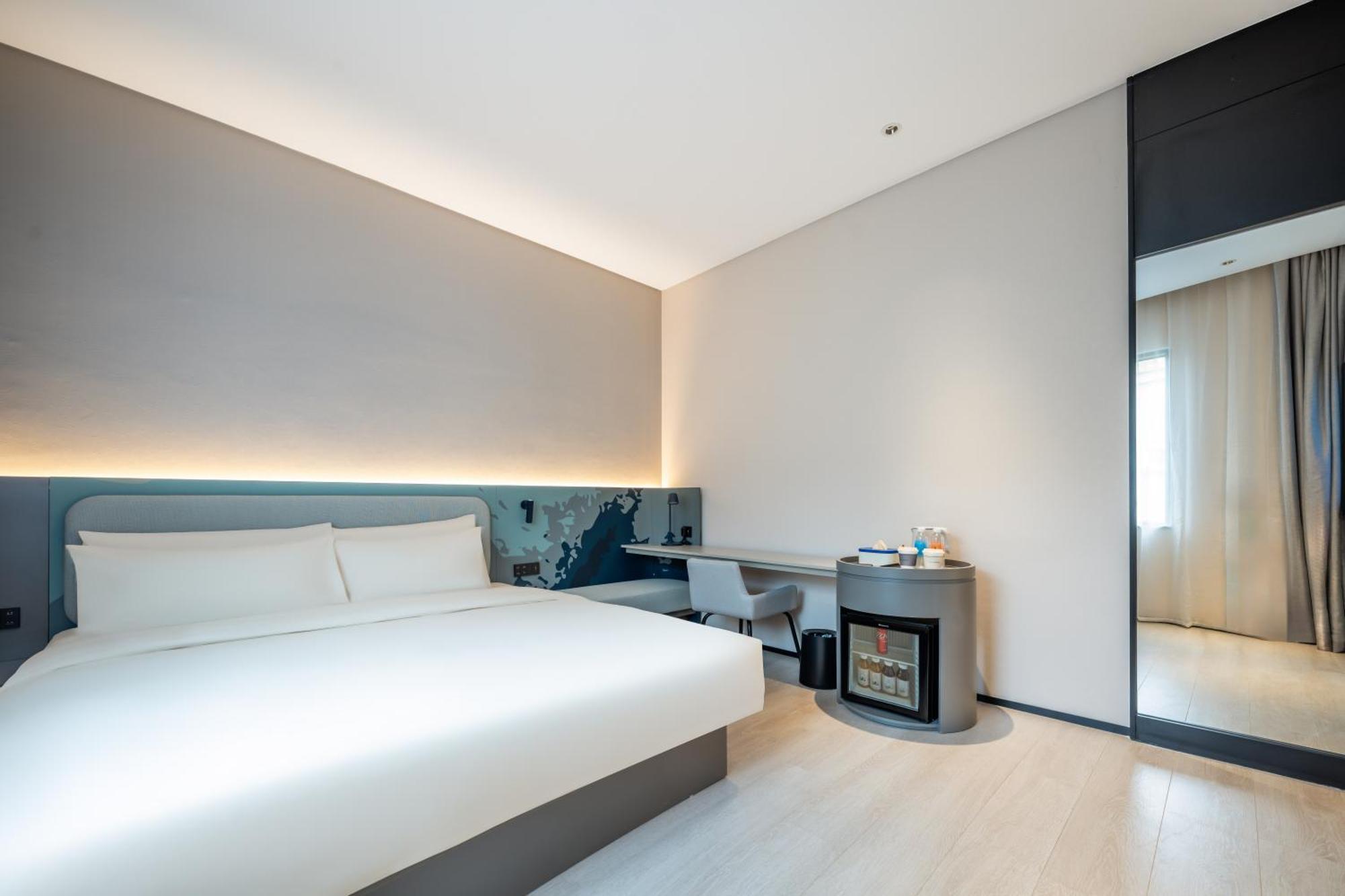 Atour Light Panyu Hanxi Changlong 3* Guangzhou