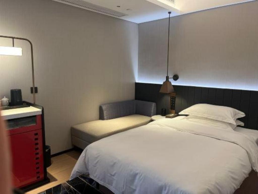 Movie Star Hotel