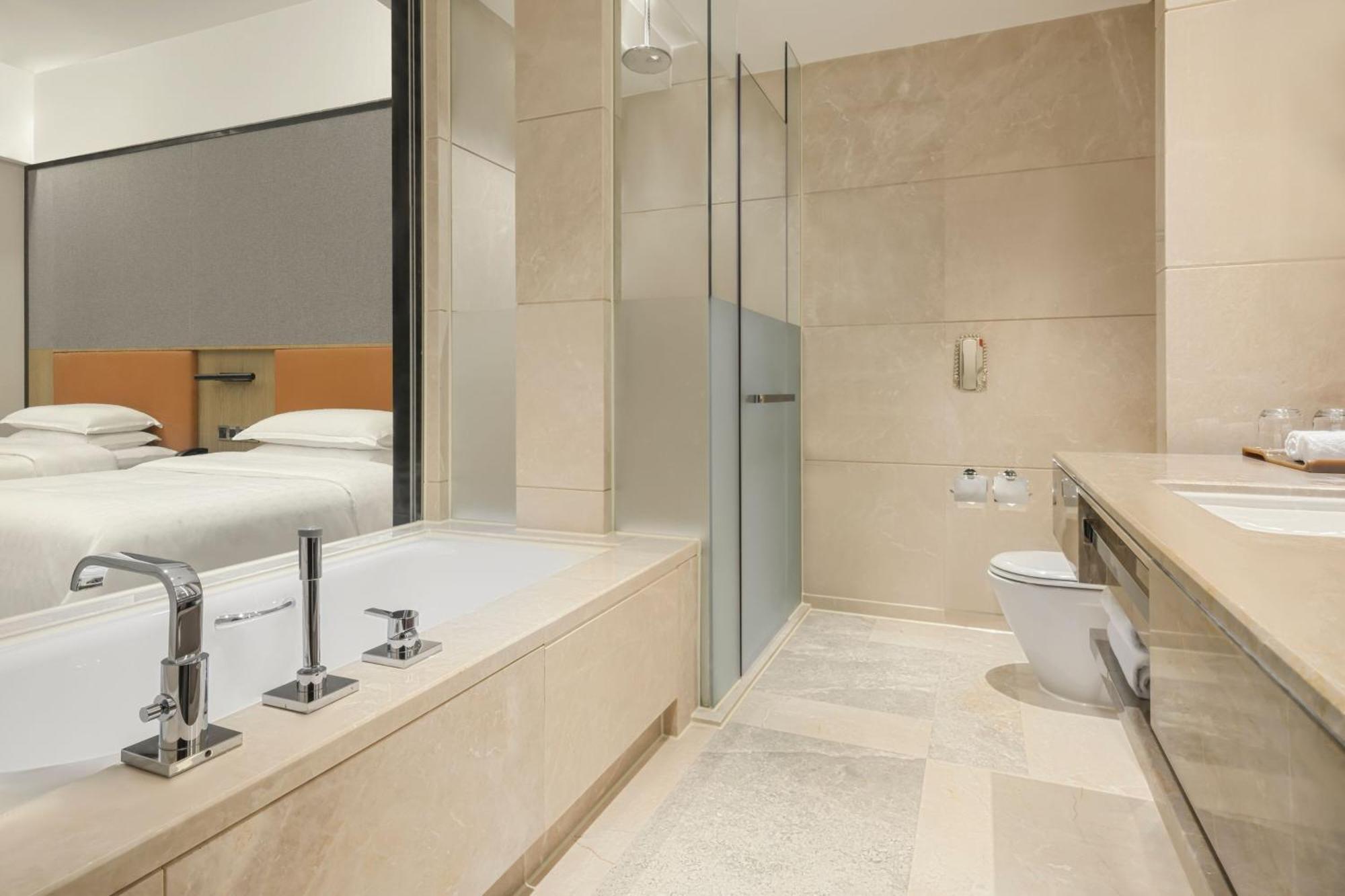 Sheraton Hotel