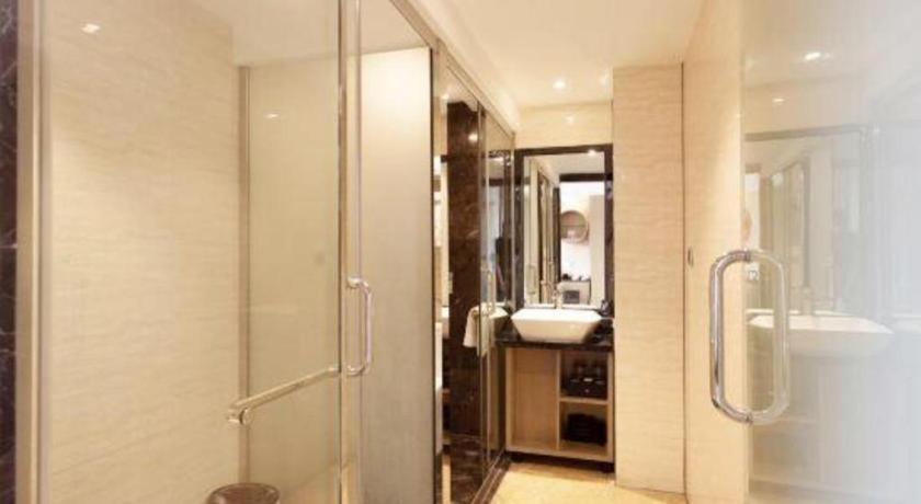 Rongjin Hotel 4*