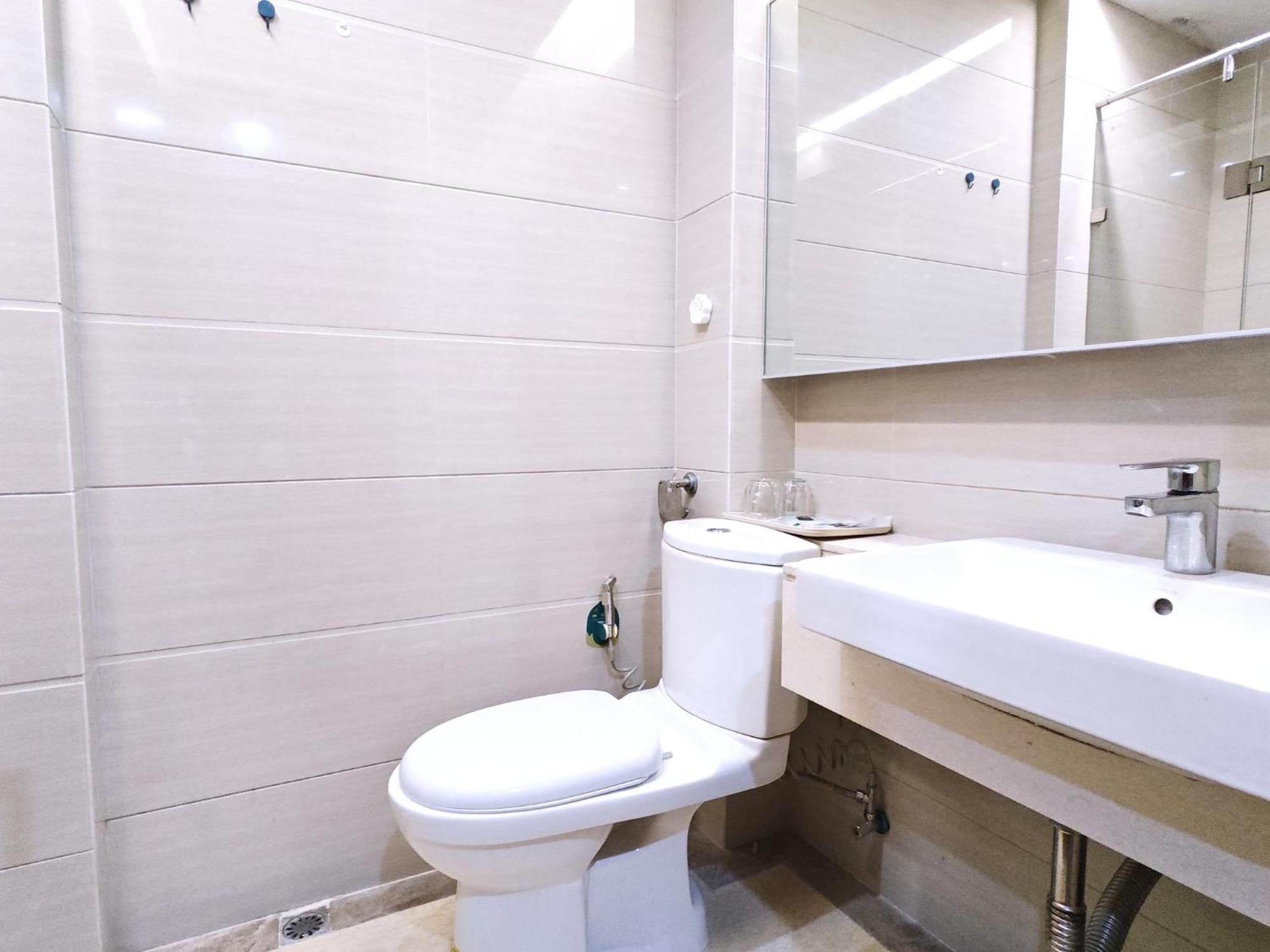 Apartment Uhome Service *