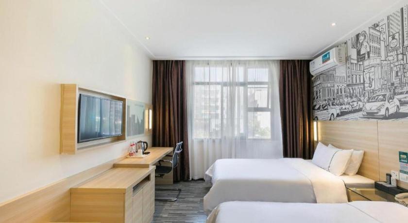 Hotel Comfort Zengcheng Wanda Plaza Metro Station 2*