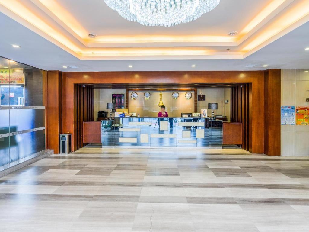 Hotel Movie Star 3*