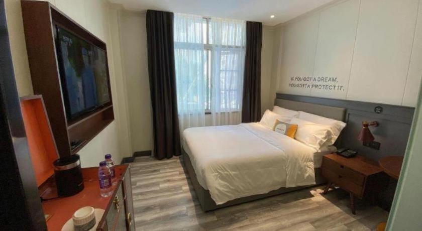 Hotel Comfort Premier Tower Chigang Metro Station Pazhou Exhibition