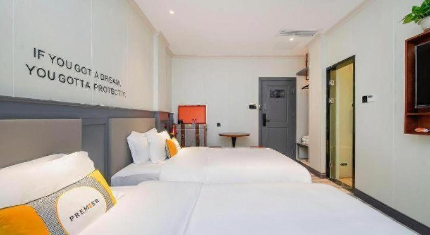 Comfort Premier Tower Chigang Metro Station Pazhou Exhibition Hotel