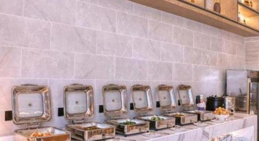 Kyriad Marvelous Hotel-yanbu International Tea Riad Guangzhou