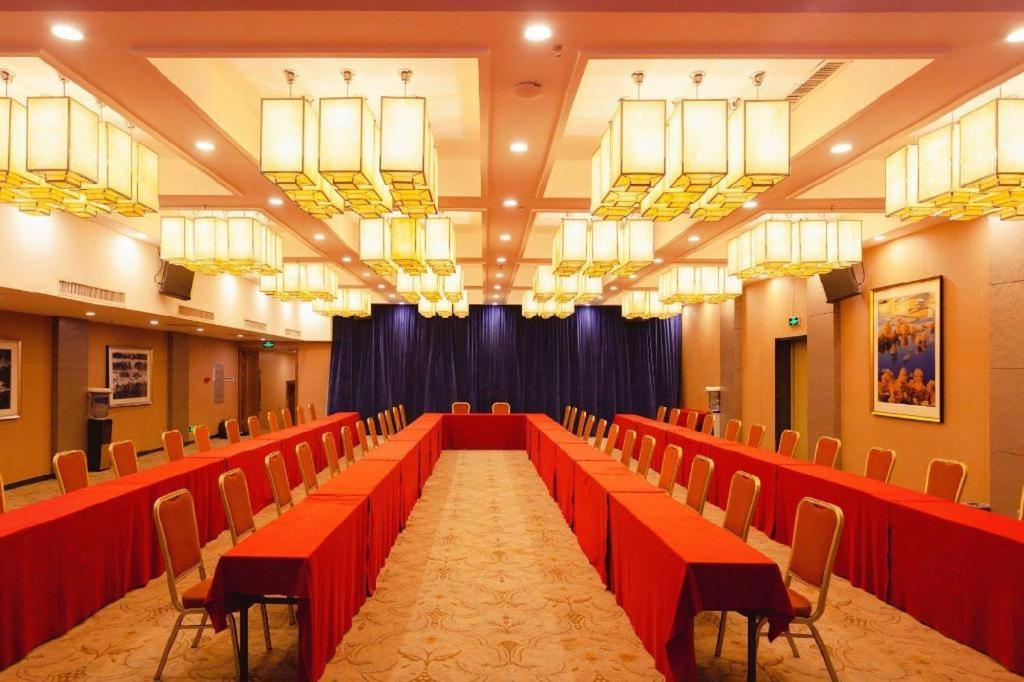 Rongjin Hotel