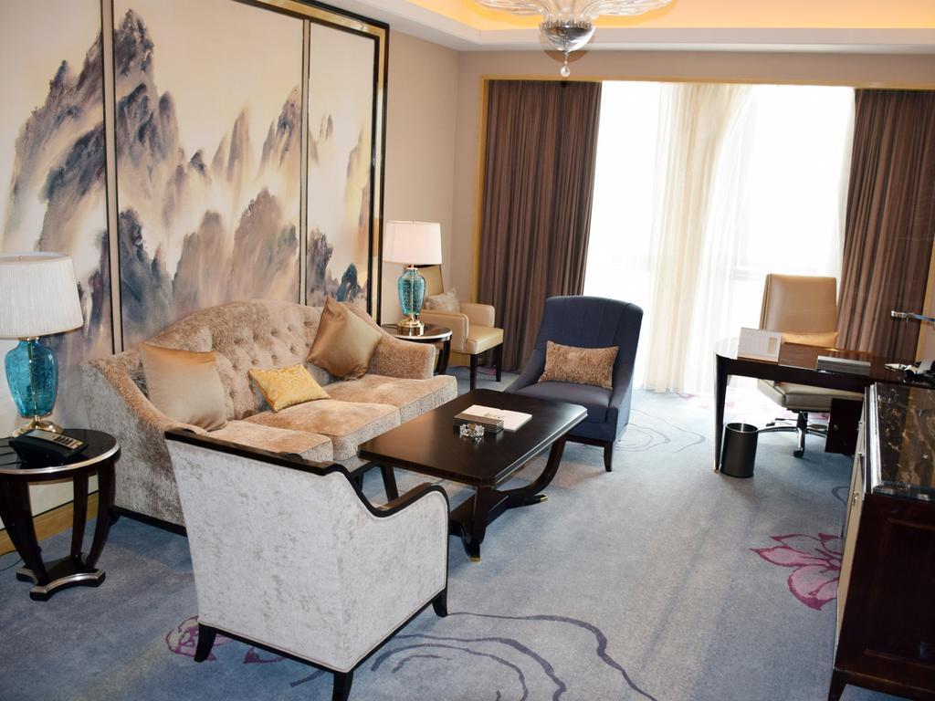 Wanda Realm Zengcheng Hotel 5*