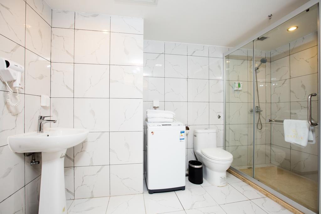 Apartment Yo Yo Zheng Jia Dong Fang Branch *