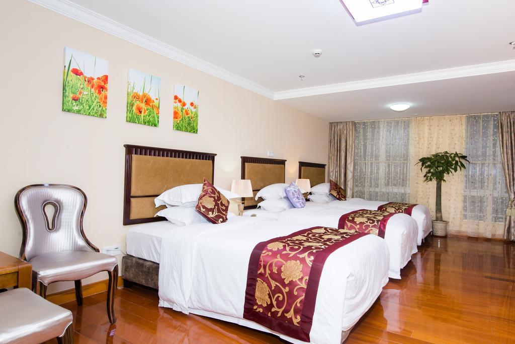 Yo Yo Zheng Jia Dong Fang Branch Apartment