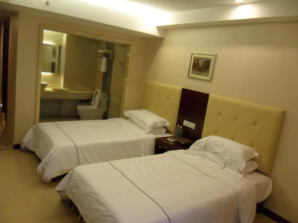 Guangzhou Spring Time Hotel Zhujiang New Town Branch Hotel