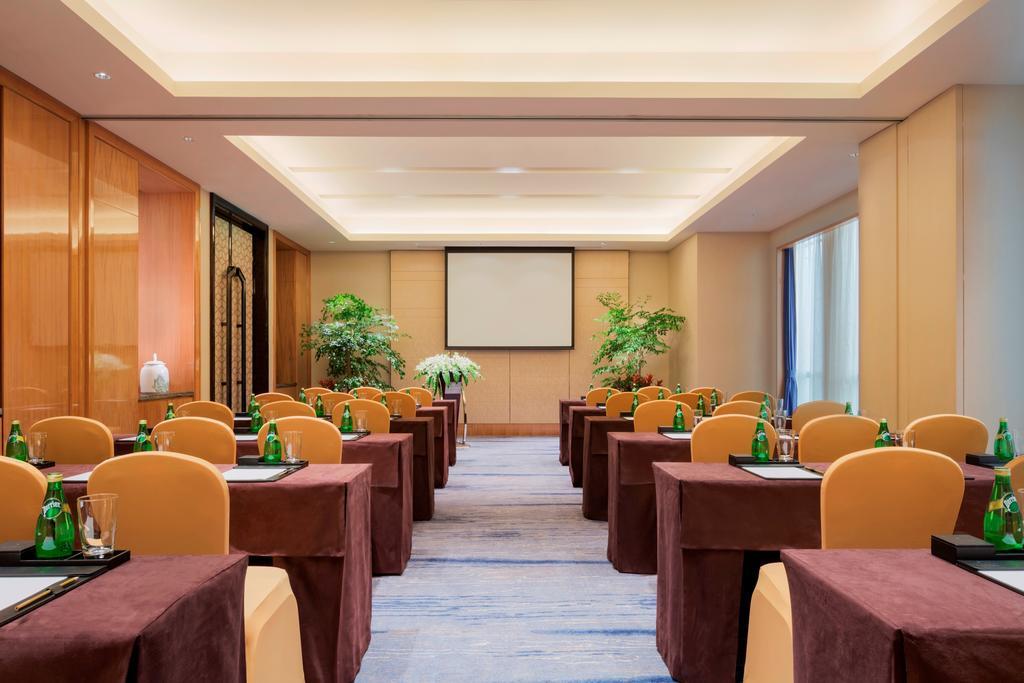 Wanda Realm Zengcheng Hotel 5*