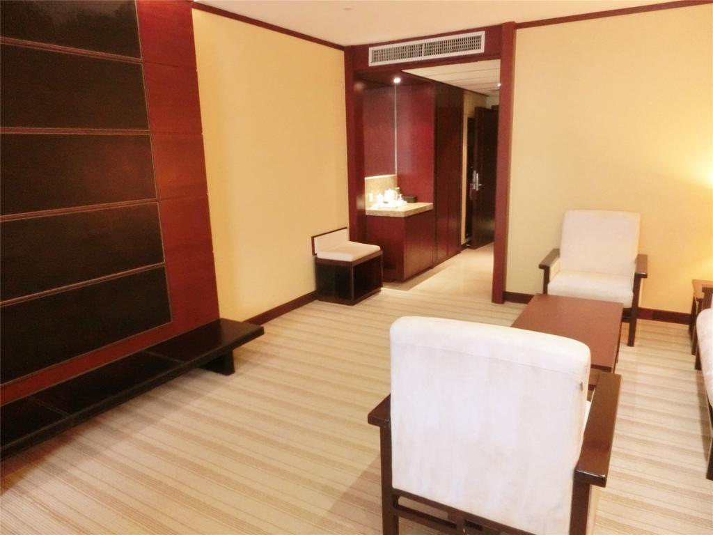 Baiyun International Convention Center 5*