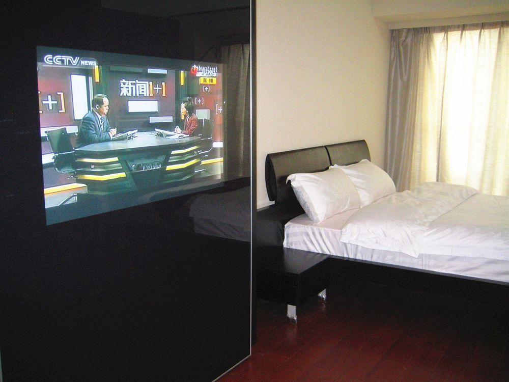 She&he Apartment-river Class