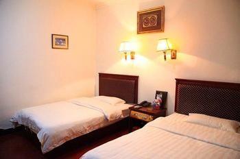 Huaming International Conference Center 3*