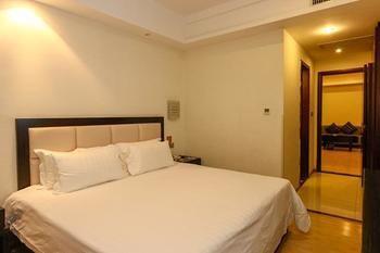 Shenggao Dongpu Branch Hotel 3*