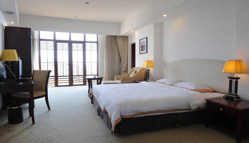 Maofeng Qinyuan Hotel
