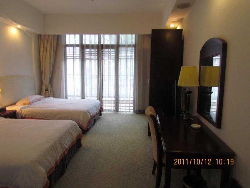 Maofeng Qinyuan Hotel