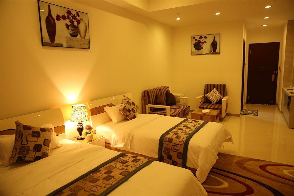 Yonk Hotel 3*